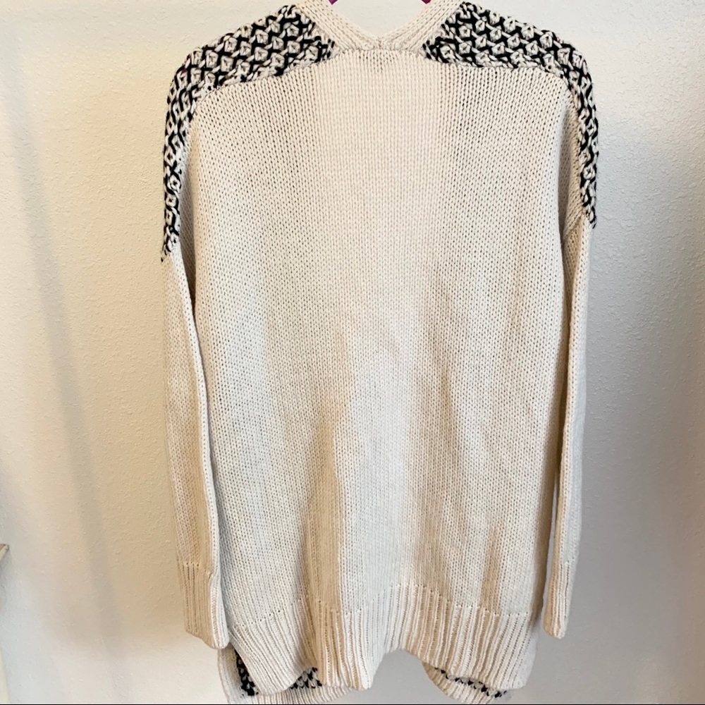 GAP Patterned Cardigan - Picture 3 of 6